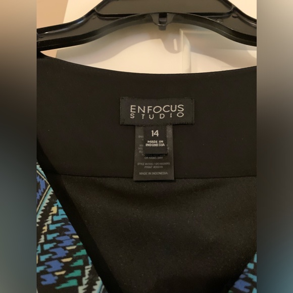 Geometric Pattern Mini Dress Size 14 - Picture 3 of 4